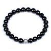 Korálkový náramek Simple Black – pohled při nošení