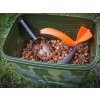 Rybárske potreby - Vedro Bait-Tech Square Camo Bucket 8l + vanička