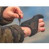 Rybárske potreby - Chránič prsta Avid Carp Neoprene Finger Stall