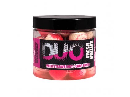 LK BAITS DUO X-TRA FRESH BOILIES WILD STRAWBERRY/CARP SECRET 18MM 200ML