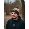 Zimní pánská čepice tříbarevná s bambulkou 3