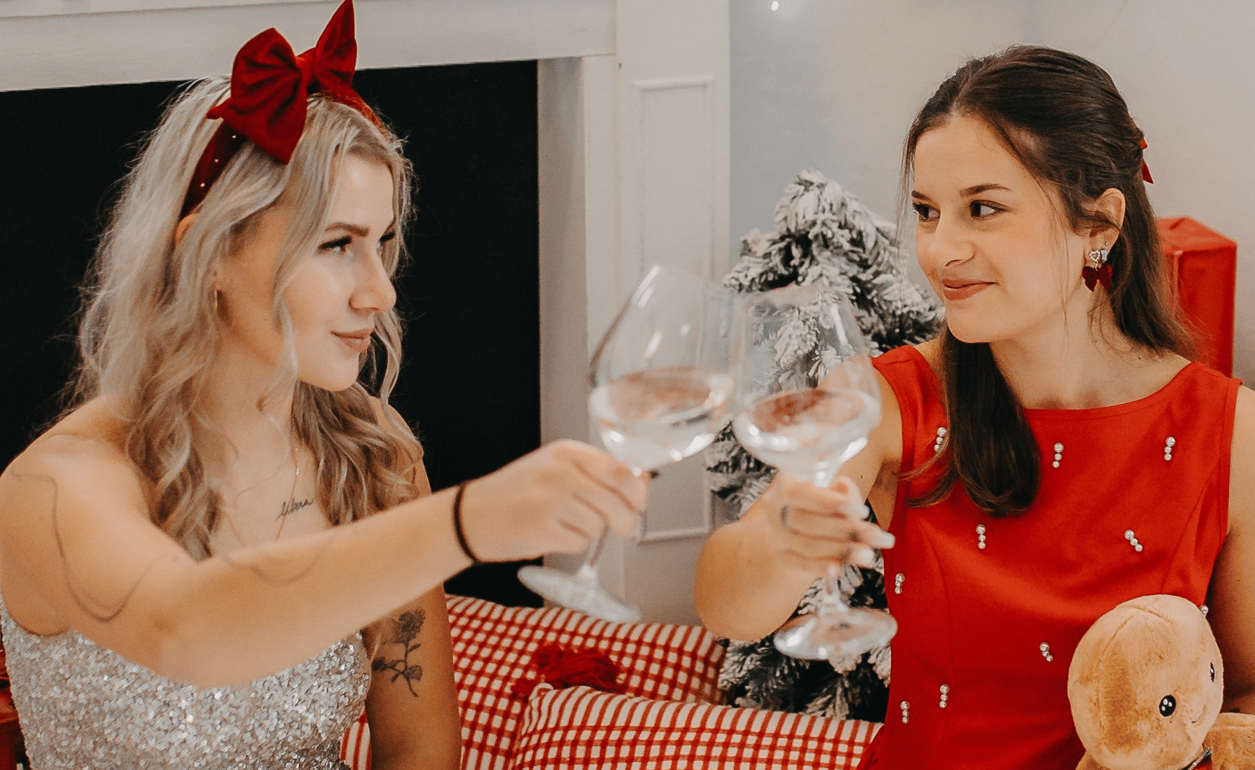 Rozlučte se s rokem stylově: 15 neotřelých nápadů, jak strávit Silvestr