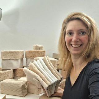 MISE splněna👍Víkendový maraton v šití🪡 je v cíli a práce je hotová. Ano, bylo to náročné, ale mám z toho fakt dobrý pocit....