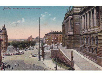 Praha - Sadová silnice Pohled od musea