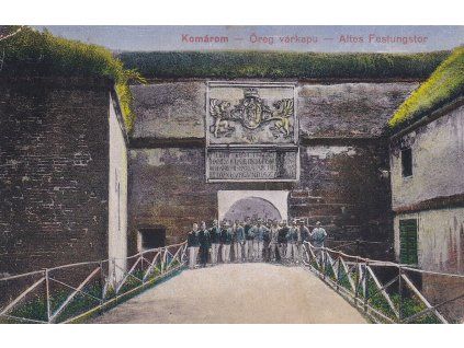Komárom - Altes Festungstar
