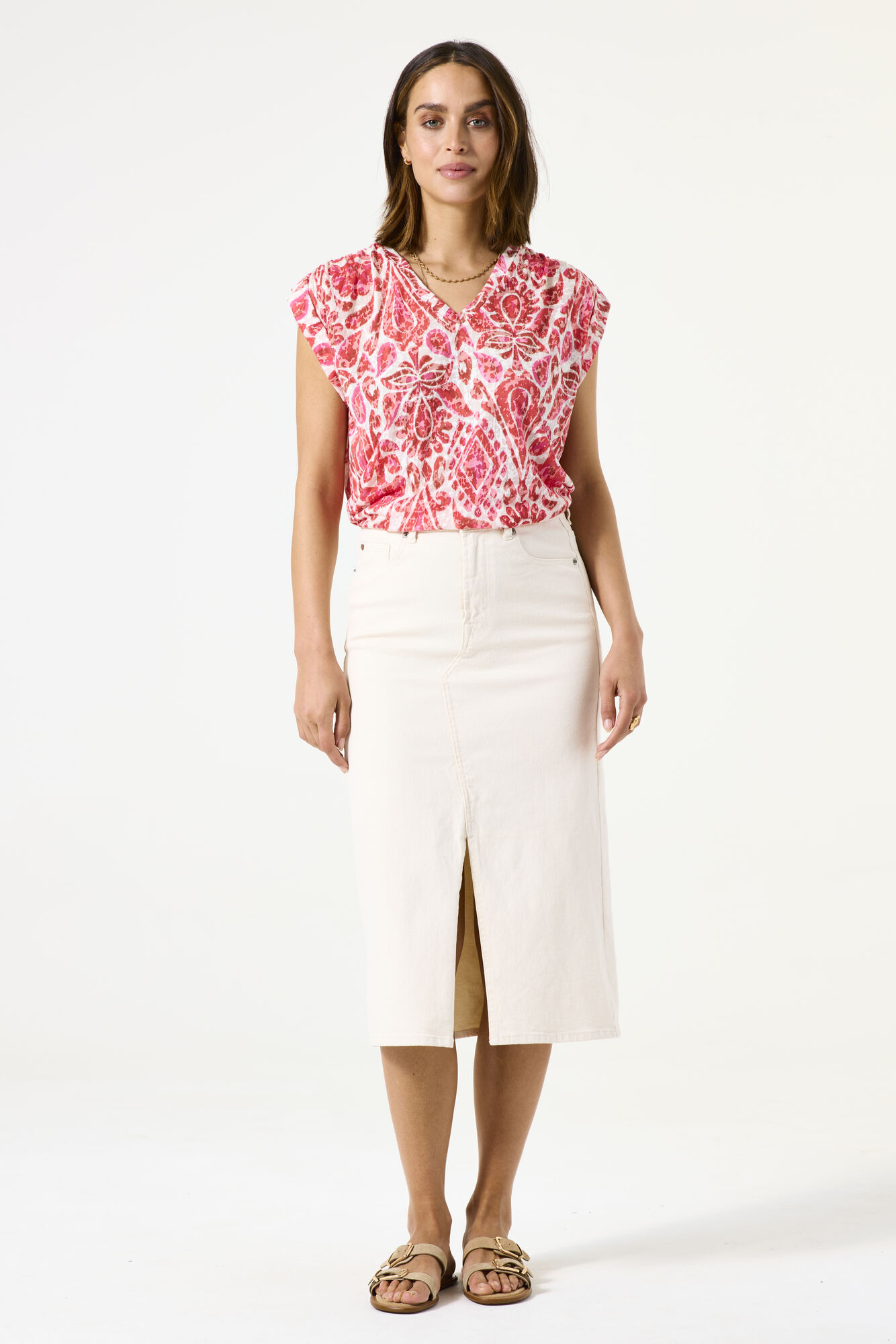 e50207-3979-onmodel-total-2000-41b2c6c4