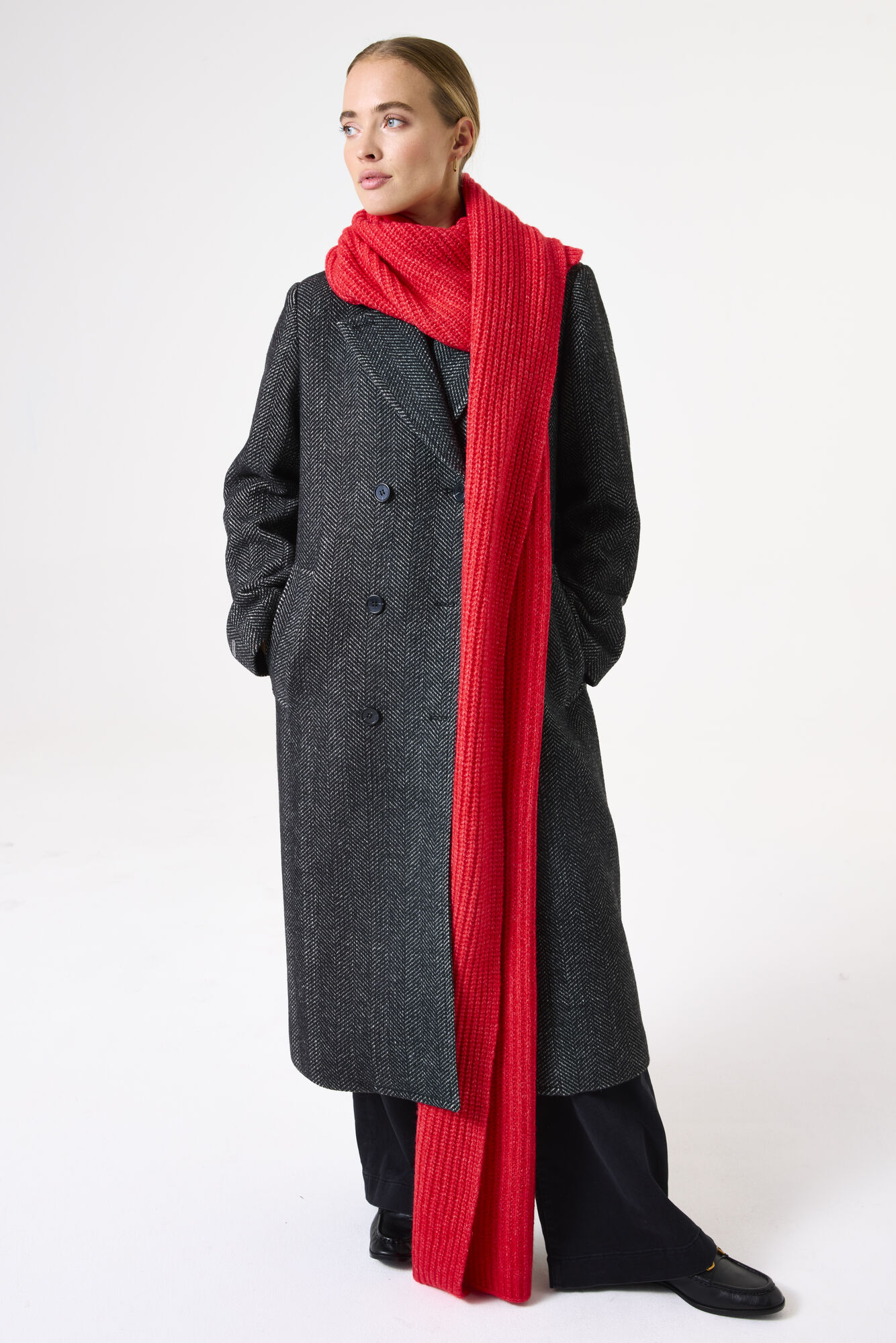 i50331-3016-onmodel-total-2000-216ec098