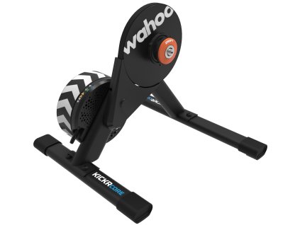 wahoo kickr core 2 zwift cog and click direct drive cycletrainer 1