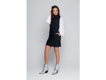 Šatovka černá s proužky