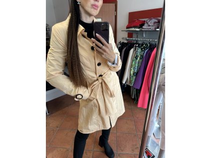 Kabát 018 lososový s límečkem