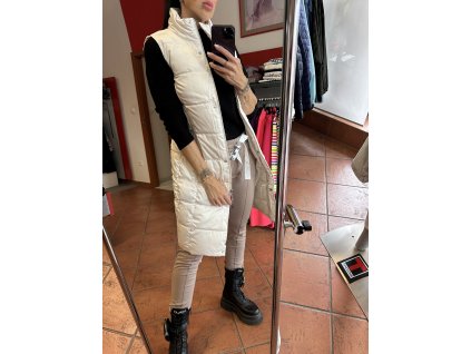 Vesta 005 - krémová