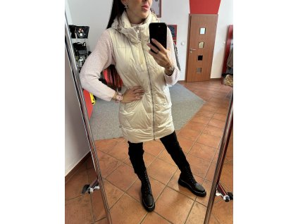 Vesta 012 - krémová