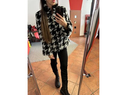Bunda/kabátek 062 - černobílá kožešinka