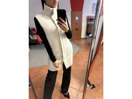 Vesta 021 - krémová úpletová