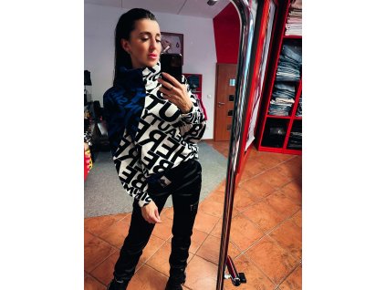 53C188F6 76DE 44E9 9F20 5F07F4354E2C