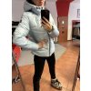 Bunda 087 - bledě modrá
