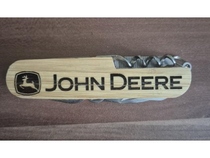 da8b92ea 7888 41c4 8264 84e4cb09a8ef