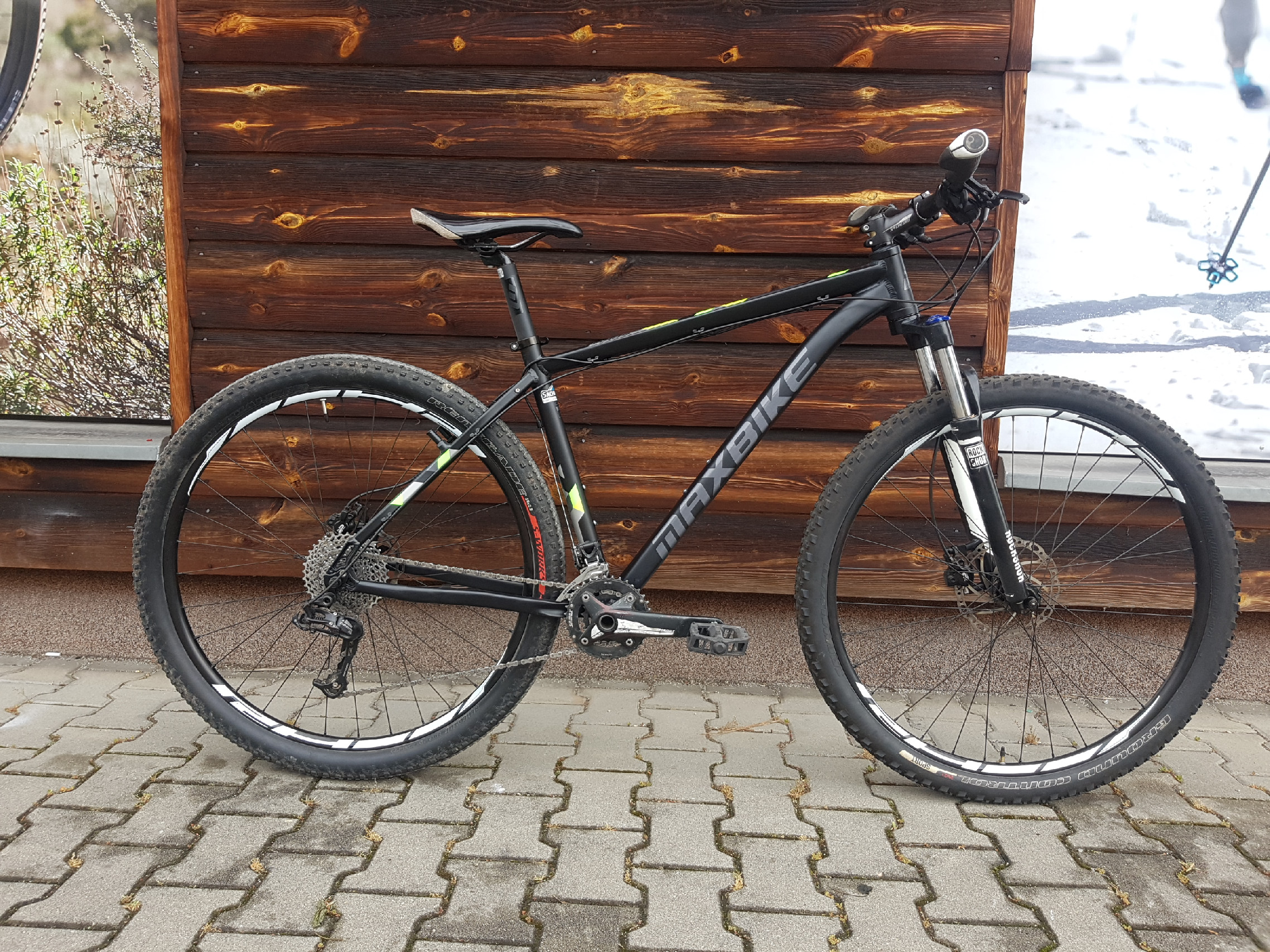 Maxbike M 309 29 černá/šedá použité Barva: černá / šedá, Velikost: L