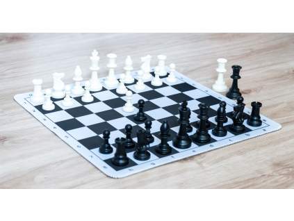 9563 3 sachova suprava staunton big mousepad cierna