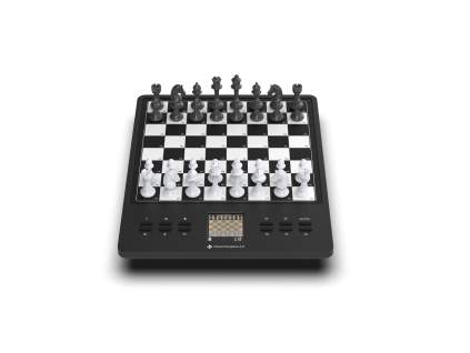 M808 ChessChampion 2.0 front 1920x1920