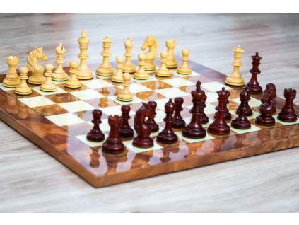 Šachová souprava Briar unicorn