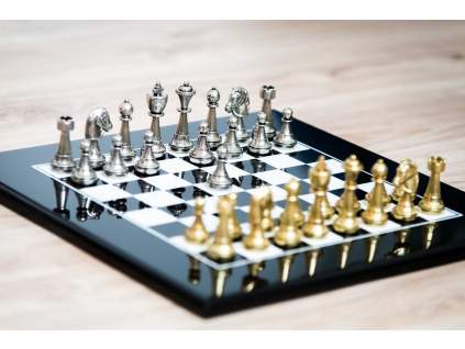 Šachová souprava Pavana  + doprava zdarma