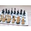 Česká šachová souprava klubovka s černou šachovnicí