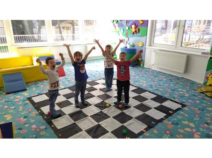 2249 2 skladacia sachovnica maxi