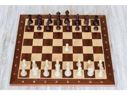 Drevená šachová súprava Staunton KLUB MAXI + doprava zdarma + darček