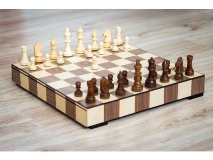 Drevené šachy Exclusive  + doprava zdarma
