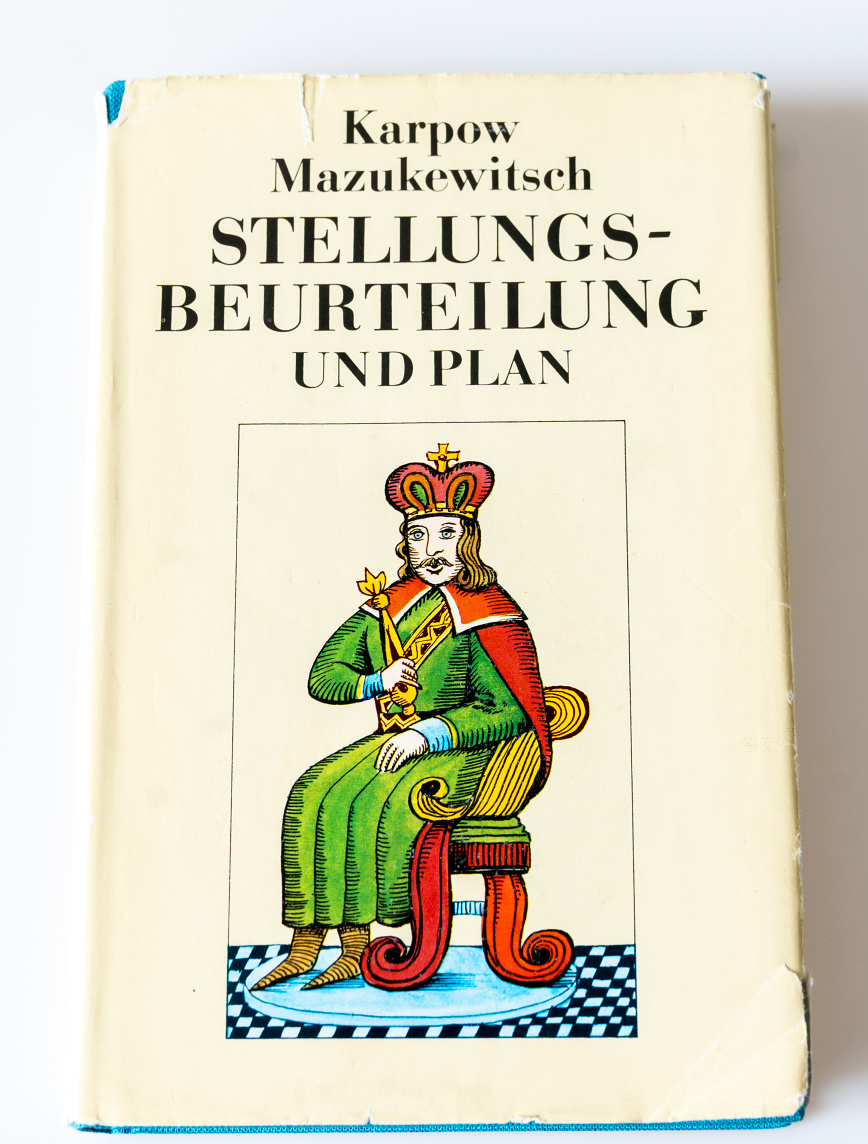 Stellungsbeurteilung und Plan