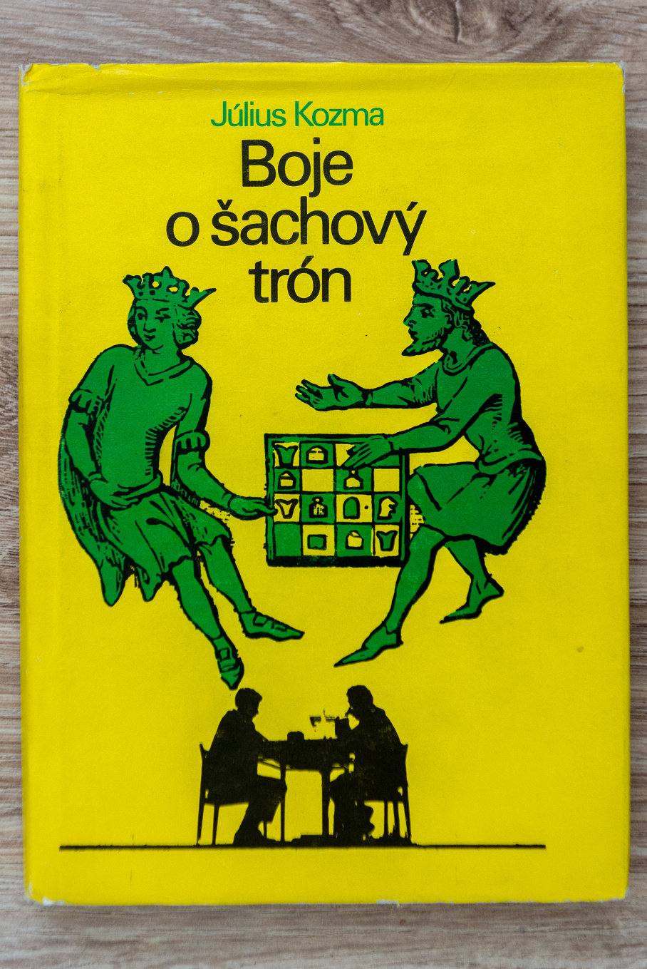 Boje o šachový trón