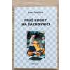 šachová kniha Prvé kroky na šachovnici, metodická pomôcka, učebné diagramy, úlohy, hry, autor Ivan Paulička, na obálke dieťa
