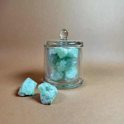 Aroma diffuser with green fluorite  aroma diffuser with crystal stones