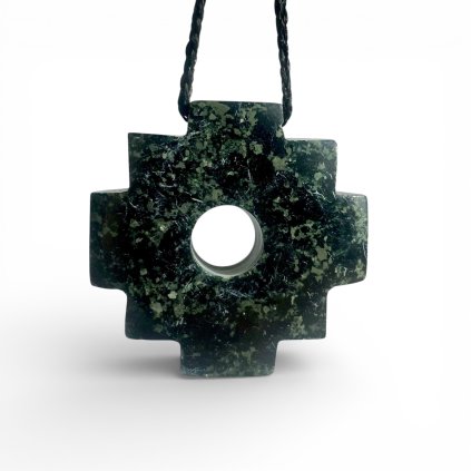 Andský kříž - serpentin  Ochrana biopole