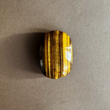 Oválek Tygří oko  leštěný minerál