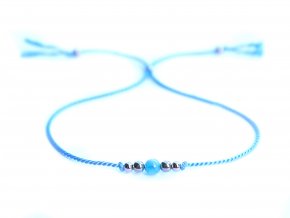 Světle modrý hedvábný náramek s akvamarínem a korálky z chirurgické oceli Sadré
