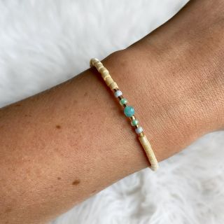 NOVINKA na eshopu ✨ - dámský minimalistický náramek s přírodním AMAZONITEM a korálky Miyuki. 🍭 #amazonit #naramek #náramek...