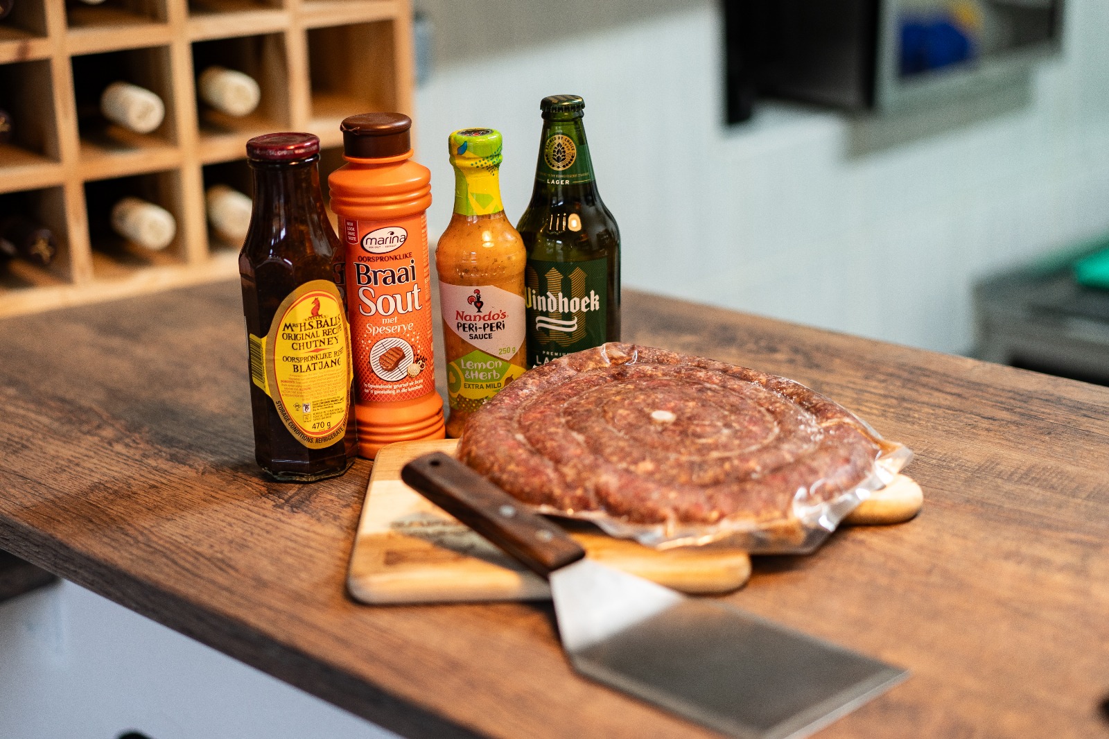 BOEREWORS: IKONICKÁ JIHOAFRICKÁ GRILOVACÍ KLOBÁSA, KTERÁ NESMÍ CHYBĚT U ŽÁDNÉHO GRILU