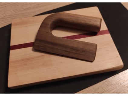 nožík není součástí