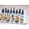 Česká šachová súprava klubovka s čiernou šachovnicou