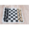 Česká šachová súprava klubovka s čiernou šachovnicou