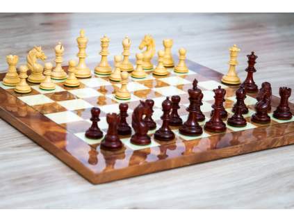 Šachová súprava Briar unicorn