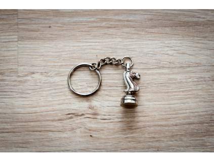 Huszár sakkfigura kulcstartó