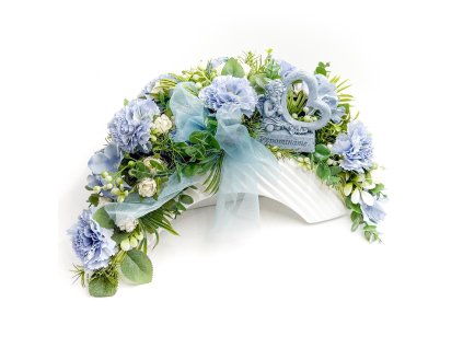 Aranžmá smuteční s modrými karafiáty