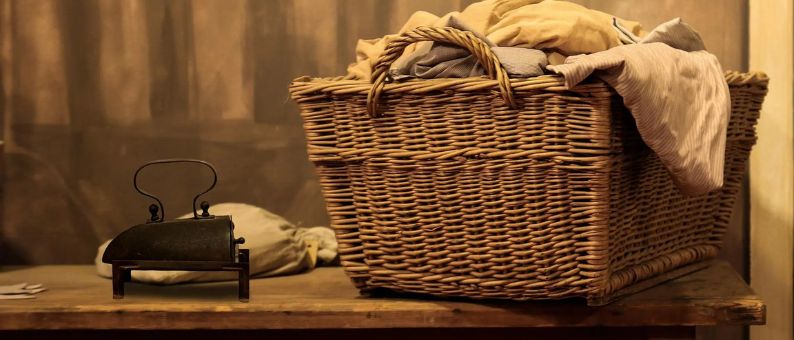 Jak pečovat o oděvy značky The Seamstress of Bloomsbury