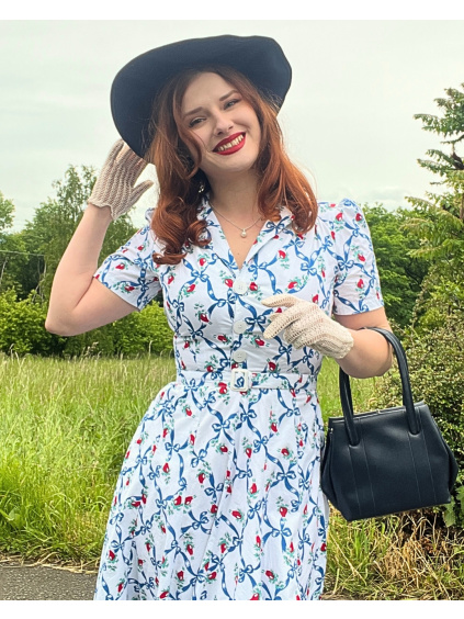 Sukienka koszulowa retro Lisa z spódnicą w kształcie koła - wzór pąków róż