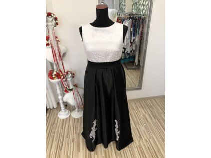 Spoločenské šaty soňa