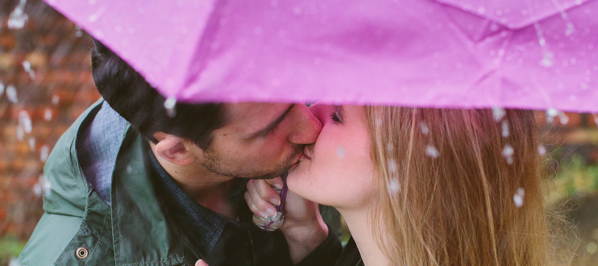 kissintherain