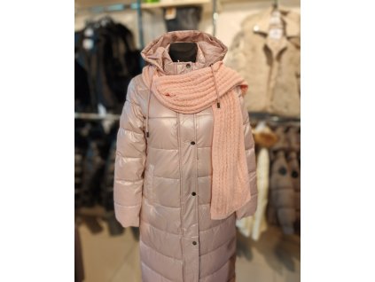 Pastelově růžový šál